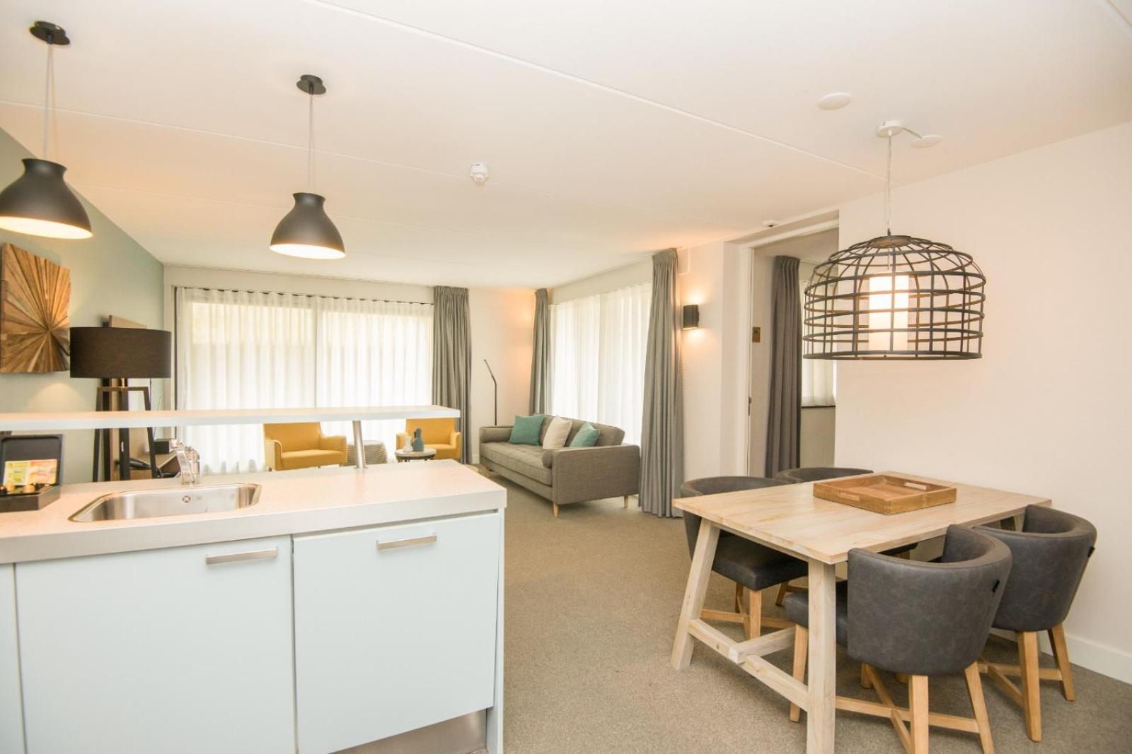 Vlierijck Aparthotel Vlieland Bagian luar foto
