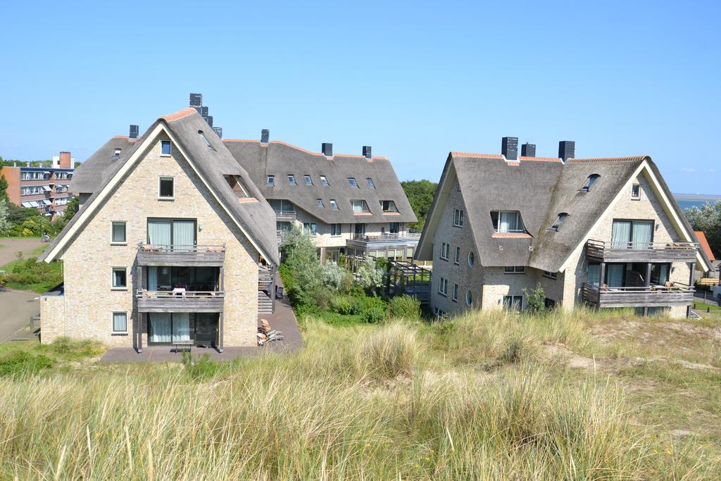 Vlierijck Aparthotel Vlieland Bagian luar foto